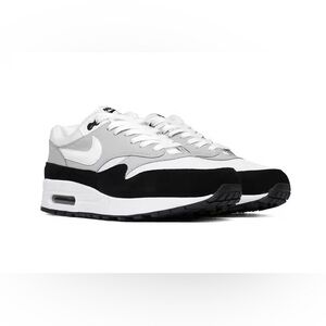 Men’s Nike Air max sneakers